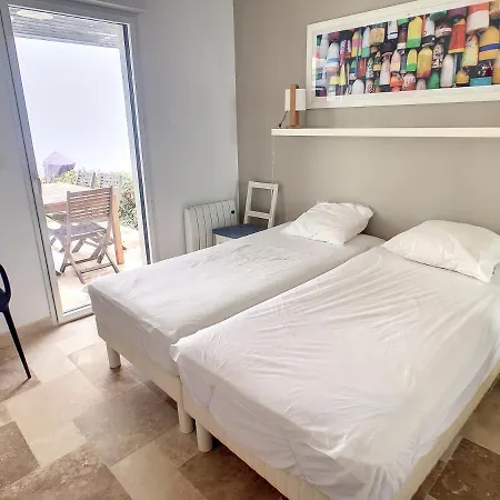 2 Chambres Avec Acces Piscine Et Ocean C04 * 沙特拉永普拉日