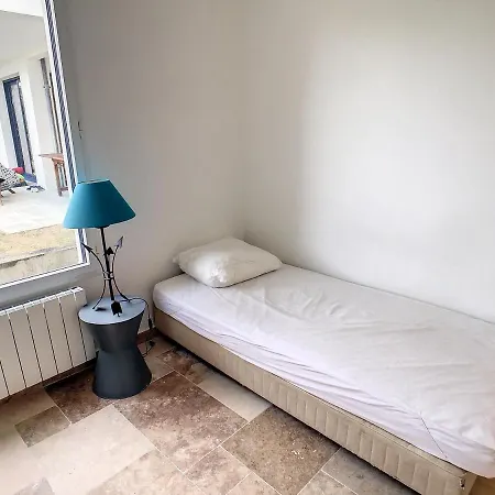 2 Chambres Avec Acces Piscine Et Ocean C04 *